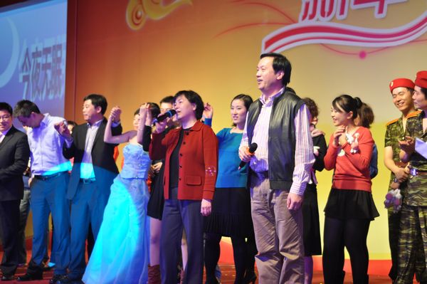 �����ű��ɹ��ٰ조����2011���´�������